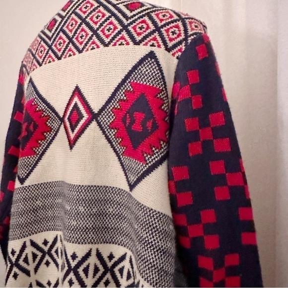 𝅺Double Zero Southwestern Knit Red Navy Blue Open Front Slouchy Chunky Cardigan - Picture 8 of 9
